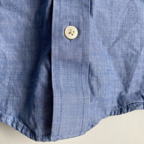 Abercrombie and Fitch Blue Button Up Kids Size Large - Picture 4 of 12